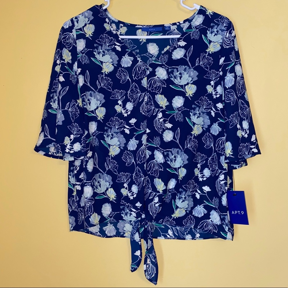 Floral Cropped Tied Blouse